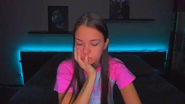 AlexaBarkley online show from 10-31-25, 12:11