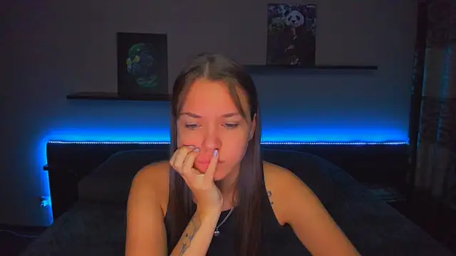 AlexaBarkley online show from 12-16-25, 12:26