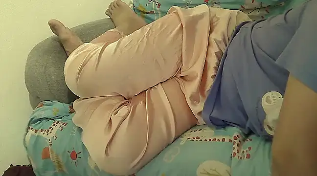 Snapshot of Alexiadreamer chatting on 02-19-25, 04:22 Alexiadreamer online show from 02-19-25, 04:22