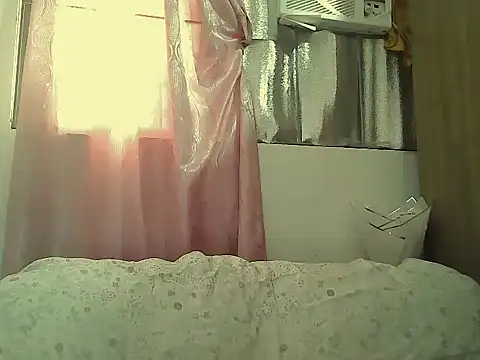 Snapshot of Alexiadreamer chatting on 09-26-25, 04:16 Alexiadreamer online show from 09-26-25, 04:16