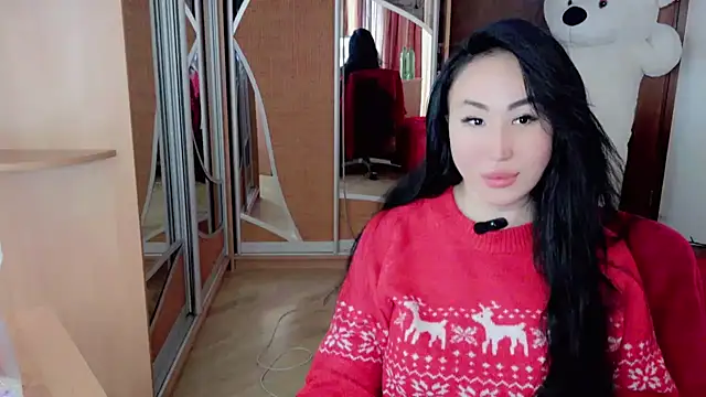 Snapshot of AsianQueens chatting on 01-06-25, 10:24 AsianQueens online show from 01-06-25, 10:24