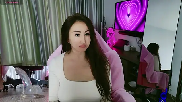 AsianQueens online show from 10-30-25, 03:19