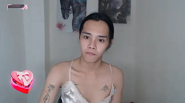 Snapshot of shecutie69 chatting on 12-16-24, 11:39 shecutie69 online show from 12-16-24, 11:39