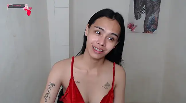Snapshot of shecutie69 chatting on 02-08-25, 07:49 shecutie69 online show from 02-08-25, 07:49