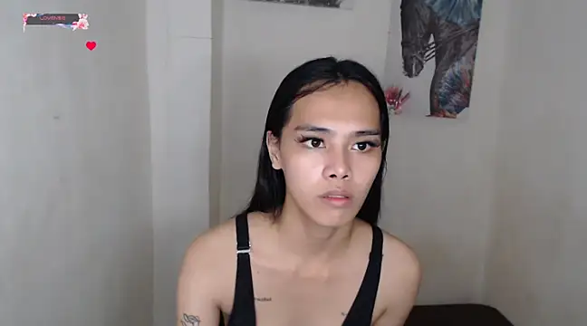 Snapshot of shecutie69 chatting on 02-19-25, 01:40 shecutie69 online show from 02-19-25, 01:40