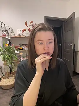 sweetest pie online show from 02-20-25, 06:57