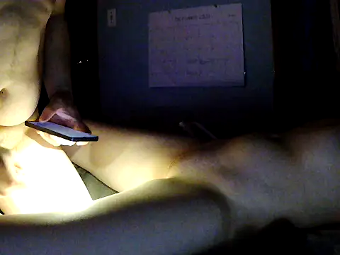 peaches playz online show from 10-29-25, 04:31