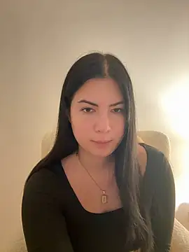 Snapshot of clairewntr chatting on 12-12-24, 12:48 clairewntr online show from 12-12-24, 12:48