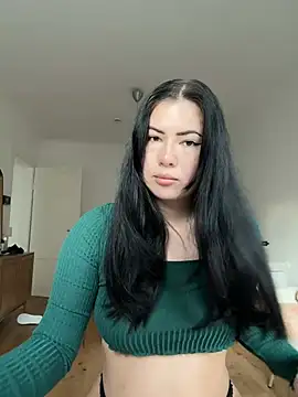 Snapshot of clairewntr chatting on 01-14-25, 02:43 clairewntr online show from 01-14-25, 02:43