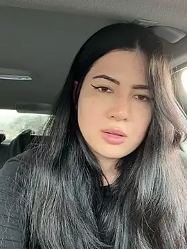 Snapshot of clairewntr chatting on 03-01-25, 02:02 clairewntr online show from 03-01-25, 02:02