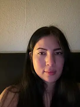 Snapshot of clairewntr chatting on 03-01-25, 05:16 clairewntr online show from 03-01-25, 05:16