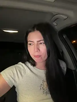 Snapshot of clairewntr chatting on 03-05-25, 09:48 clairewntr online show from 03-05-25, 09:48