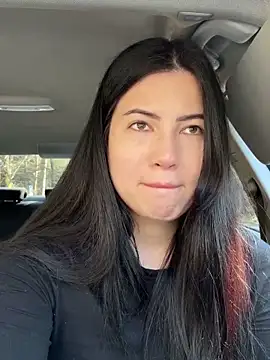 Snapshot of clairewntr chatting on 03-06-25, 10:52 clairewntr online show from 03-06-25, 10:52