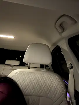 Snapshot of clairewntr chatting on 10-04-25, 03:59 clairewntr online show from 10-04-25, 03:59