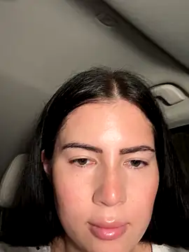 Snapshot of clairewntr chatting on 10-06-25, 08:28 clairewntr online show from 10-06-25, 08:28