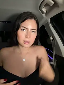 Snapshot of clairewntr chatting on 11-13-25, 09:47 clairewntr online show from 11-13-25, 09:47