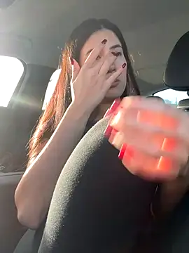 Snapshot of clairewntr chatting on 12-01-25, 10:31 clairewntr online show from 12-01-25, 10:31