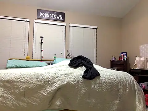 chasity1621 online show from 11-30-25, 04:27