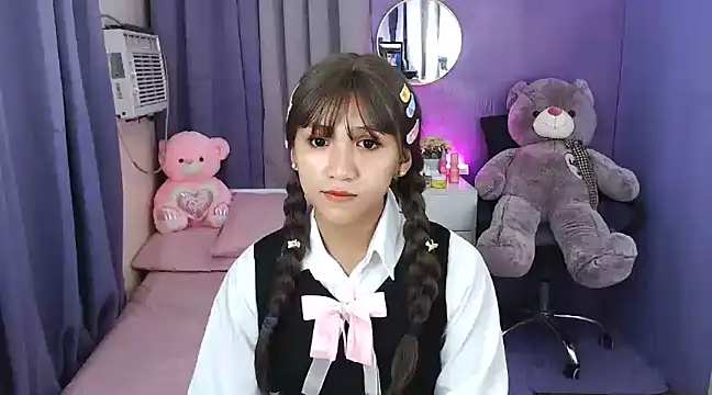 urlovelyfreya online show from 02-18-25, 07:19