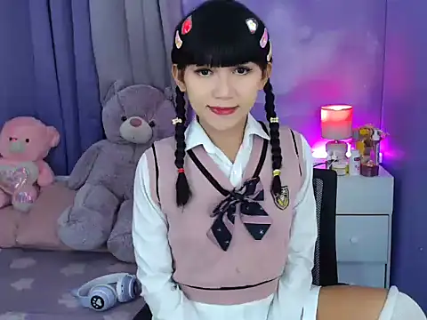 urlovelyfreya online show from 10-04-25, 04:16