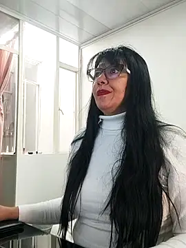 Snapshot of aisha_latina chatting on 02-25-26, 02:37 aisha latina online show from 02-25-26, 02:37