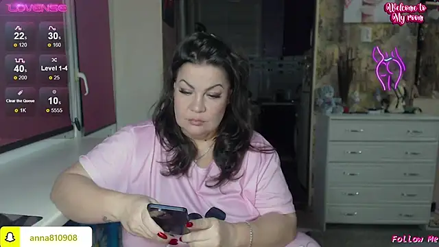 femme fatale1 online show from 12-02-25, 08:26