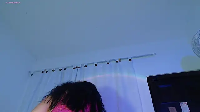 karlablue  online show from 09-23-25, 02:36