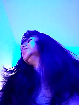 karlablue  online show from 10-26-25, 06:47