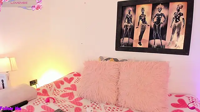 SophieRossi online show from 09-17-25, 04:14