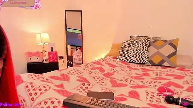 SophieRossi online show from 09-20-25, 03:51