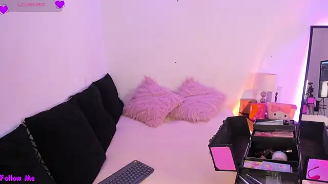 SophieRossi online show from 10-23-25, 01:10