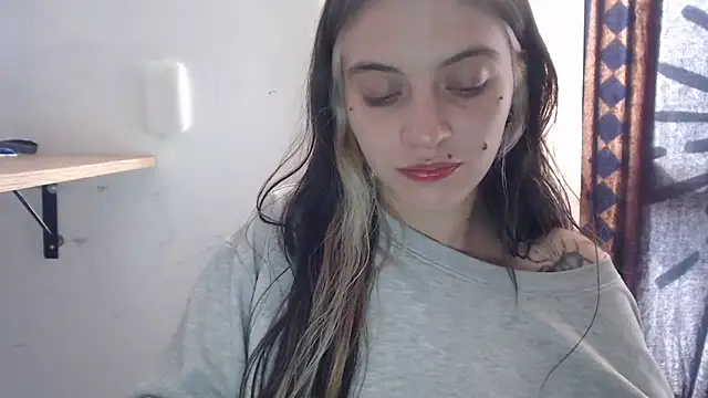 mariecam420 online show from 01-15-25, 05:05