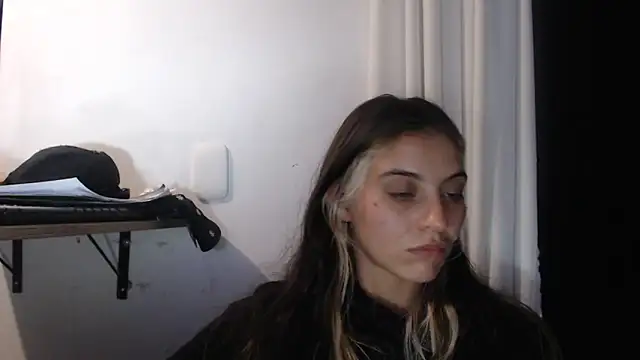 mariecam420 online show from 02-14-25, 05:41