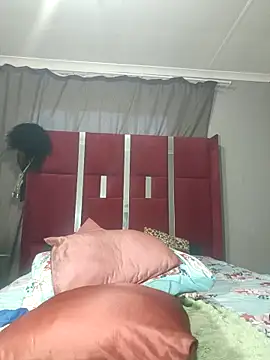 HoneyDropsX online show from 03-05-25, 04:02