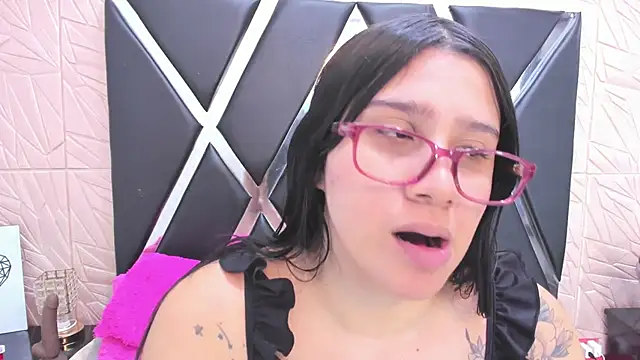 MiaCelestte online show from 01-28-25, 11:07