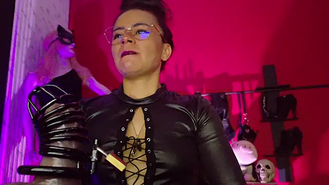 MistressSlut1 online show from 02-20-26, 11:11