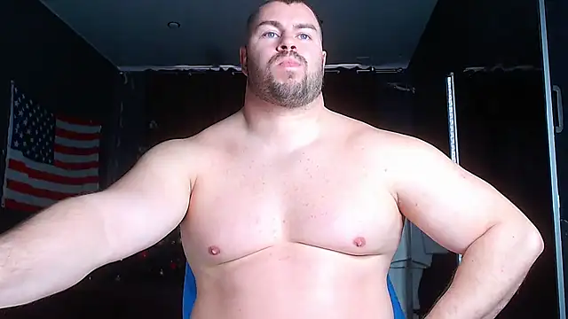 Snapshot of muscularjohnforuX chatting on 01-31-25, 10:42 muscularjohnforuX online show from 01-31-25, 10:42