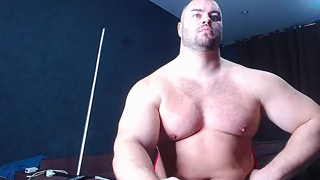 Snapshot of muscularjohnforuX chatting on 12-04-25, 07:17 muscularjohnforuX online show from 12-04-25, 07:17