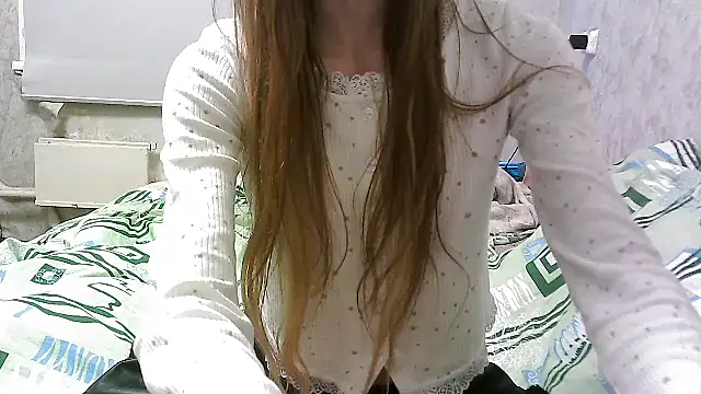 KittyBounty online show from 12-14-25, 10:25