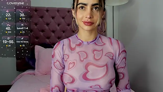 Snapshot of alissondomitt chatting on 02-28-25, 09:23 alissondomitt online show from 02-28-25, 09:23