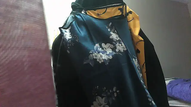 Snapshot of Sandra_Potiche chatting on 10-02-25, 08:38 Sandra Potiche online show from 10-02-25, 08:38