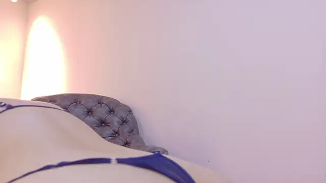 Snapshot of niky_smit chatting on 02-24-26, 11:08 niky smit online show from 02-24-26, 11:08