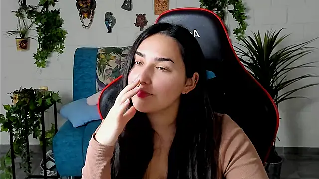 CeceliaJohnson online show from 01-21-25, 02:15