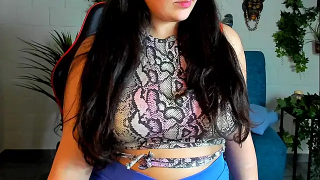 CeceliaJohnson online show from 01-28-25, 02:10