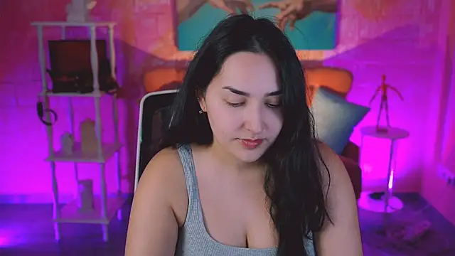 CeceliaJohnson online show from 11-19-25, 08:14