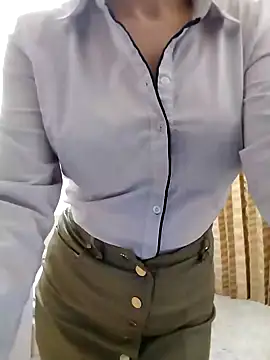 baby sweet girl  online show from 01-26-25, 10:24