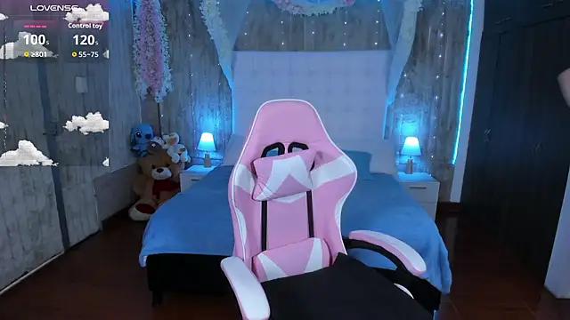 Snapshot of floryn_susana chatting on 01-31-26, 08:40 floryn susana online show from 01-31-26, 08:40