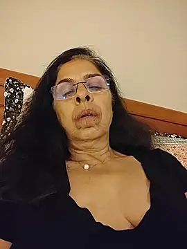 Susannemilf online show from 11-12-25, 11:58