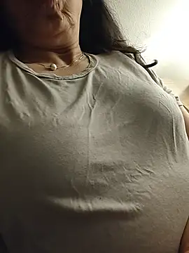 Susannemilf online show from 12-02-25, 04:40