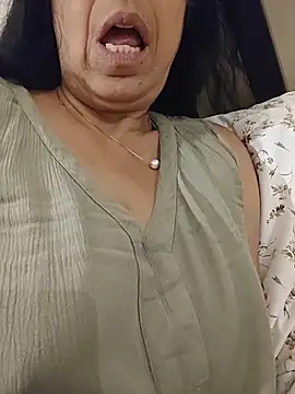 Susannemilf online show from 02-24-26, 01:53